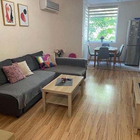 Geri Apartment Бургас Экстерьер фото
