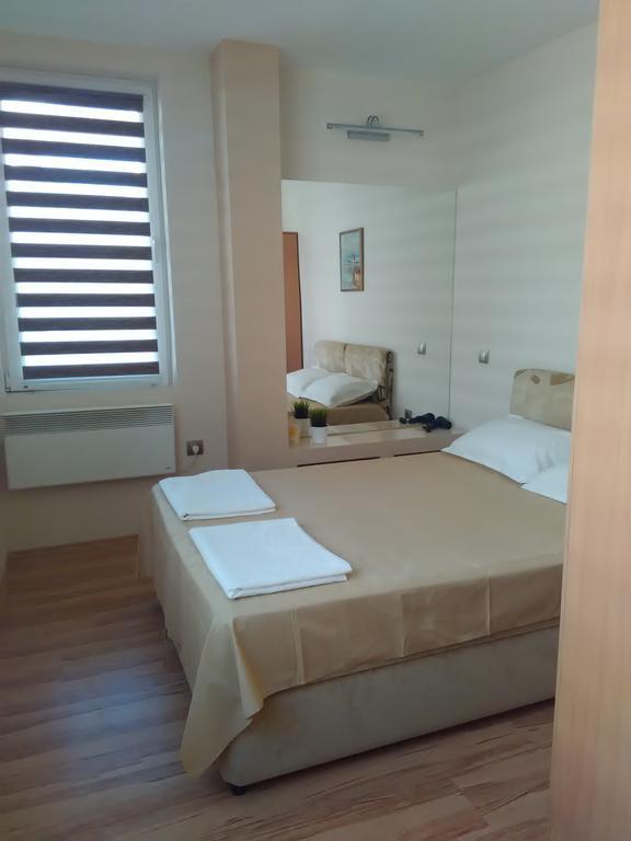Geri Apartment Бургас Экстерьер фото
