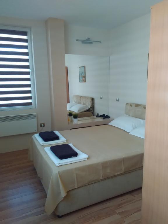 Geri Apartment Бургас Экстерьер фото